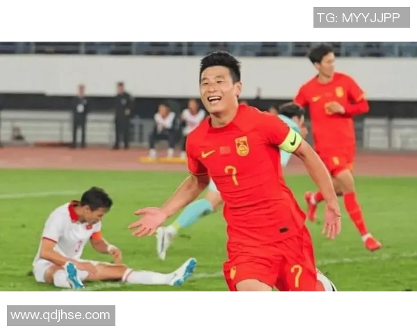 武磊足球明星搞笑瞬间大盘点让你捧腹大笑的精彩时刻